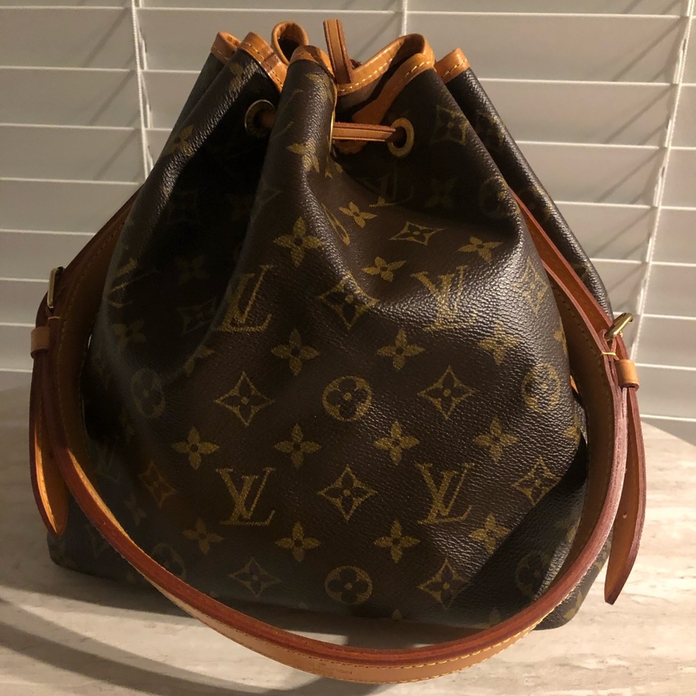 Louis Vuitton bucket bag